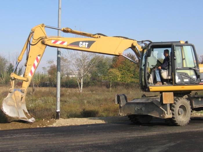 livellamento bordo stradale tratto canale villoresi-Nova Milanese