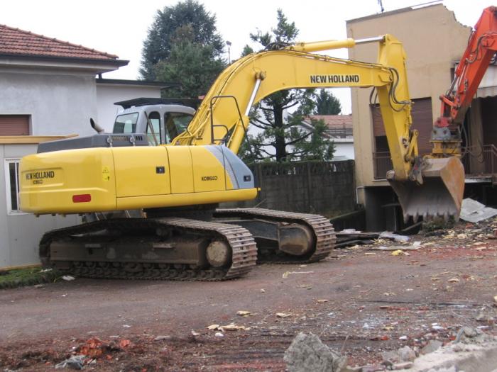 demolizione Artec Seveso