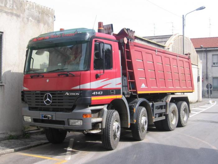 demolizione e nuova costruzione via Cavallotti Muggiò