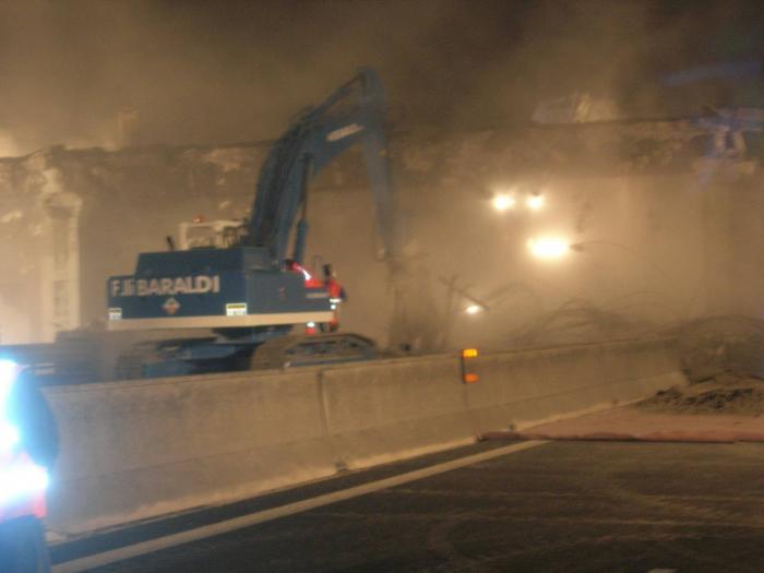 demolizione cavalcavia