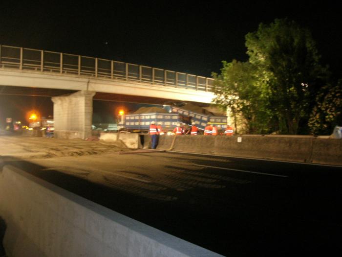 demolizione cavalcavia