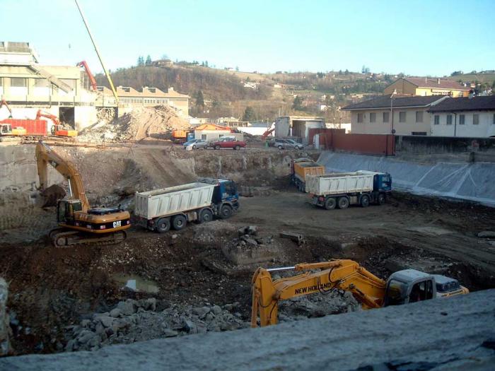 Scavo fondazioni - 19-01-2007