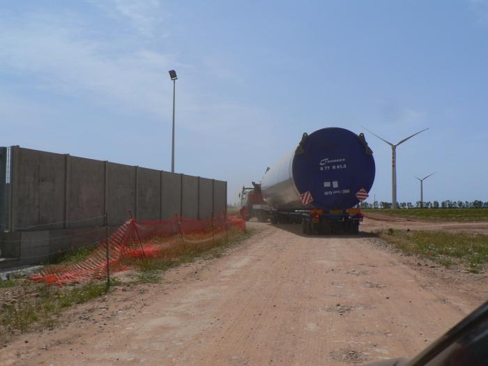 Trasporto di parti della torre eolica