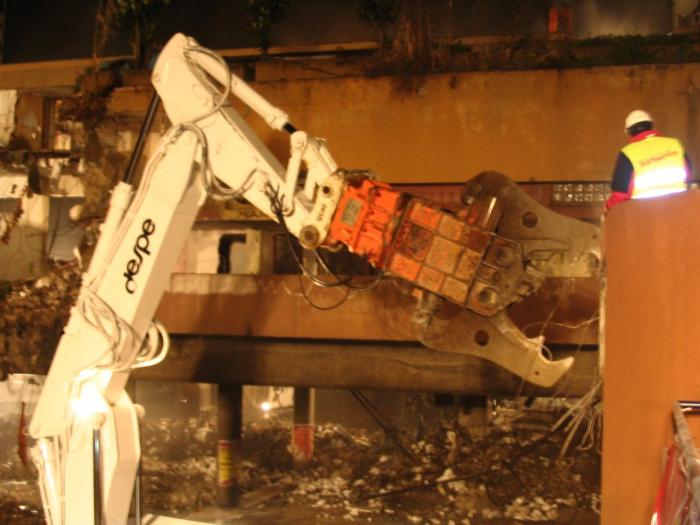 la pinzettina del daewoo 470! :-)