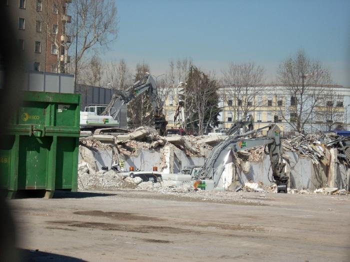 demolizione fiera