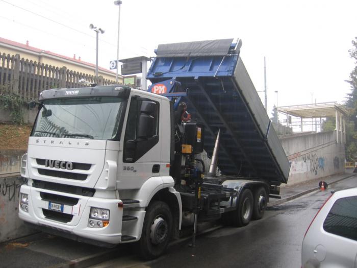 Iveco Stralis 260E36