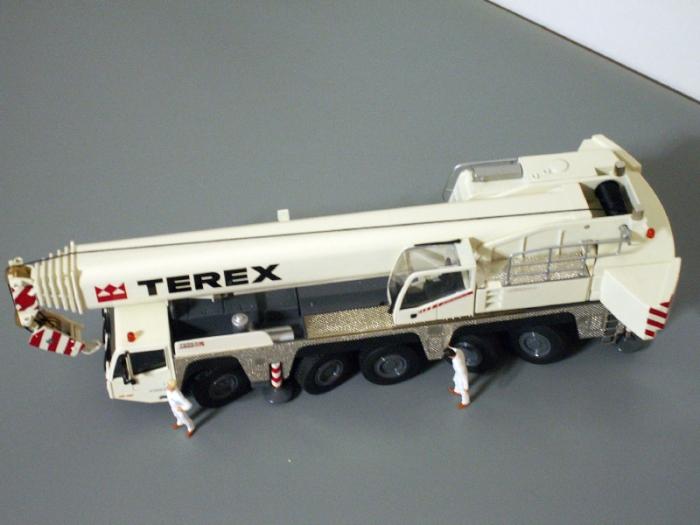 Terex-Demag AC 200