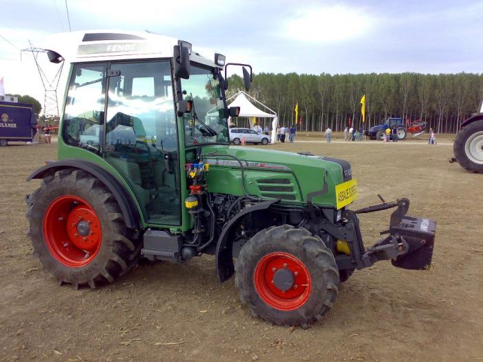 Fendt 207