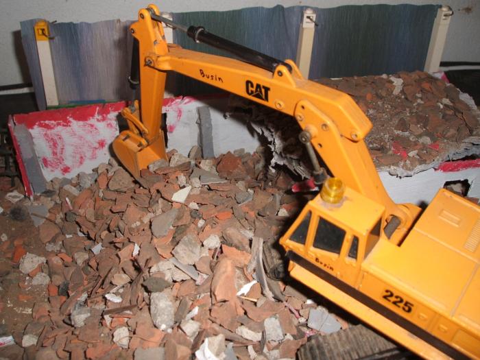 19\12\2006-rimozione macerie