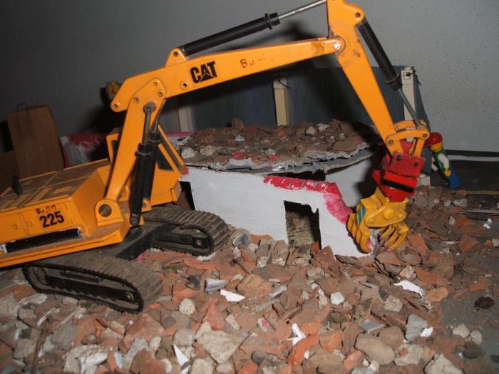 19\12\2006-demolizione edificio