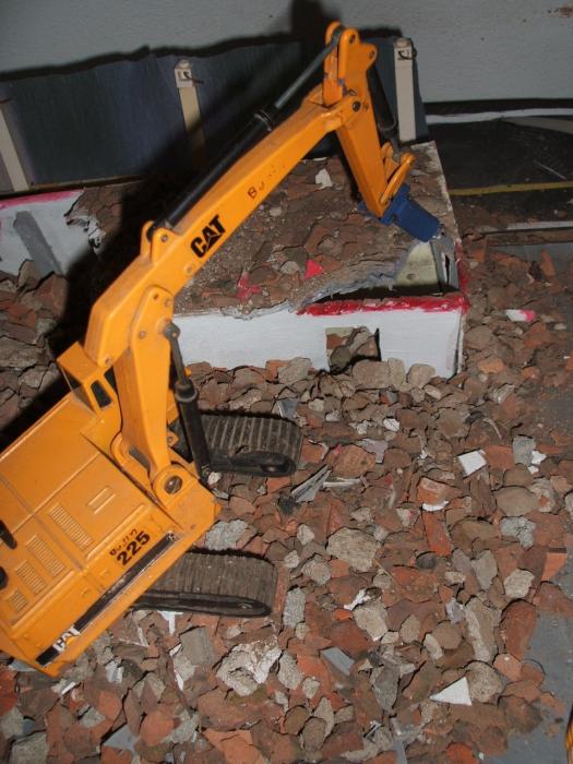 19\12\2006-demolizione edificio