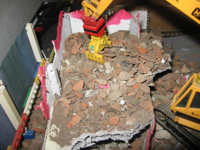 19\12\2006-demolizione edificio