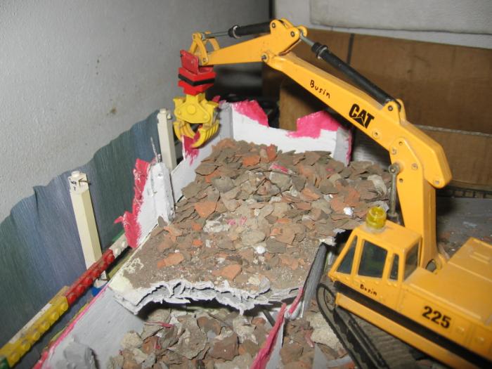 19\12\2006-demolizione edificio