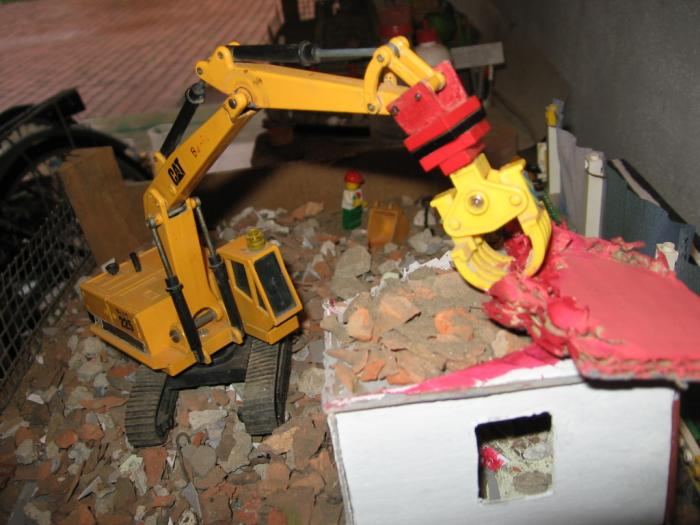 19\12\2006-demolizione edificio