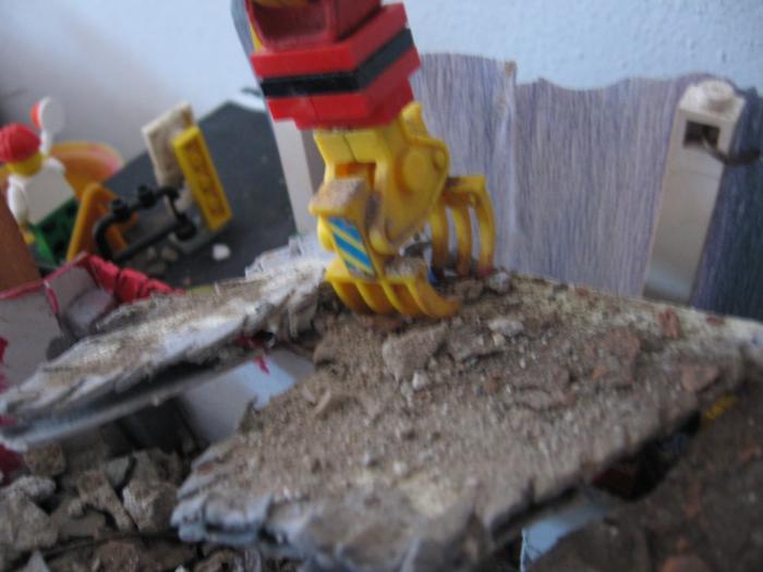 19\12\2006-demolizione edificio