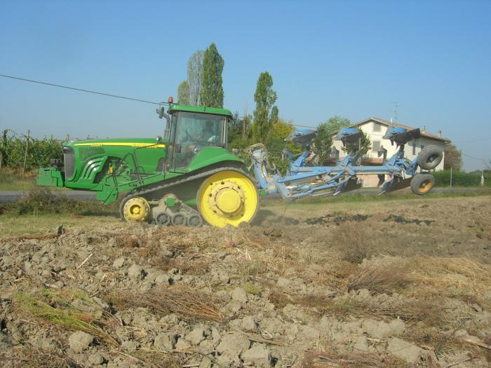 john deere 8320t