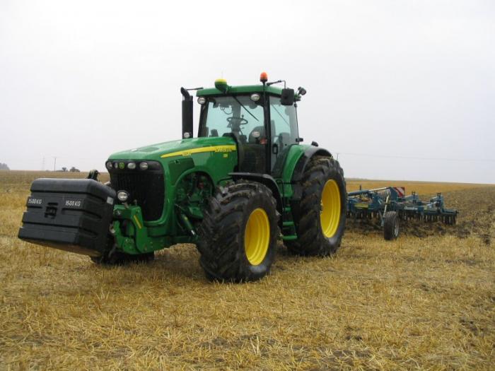 john deere 8320