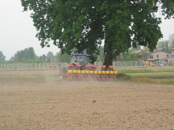 new holland ts135a