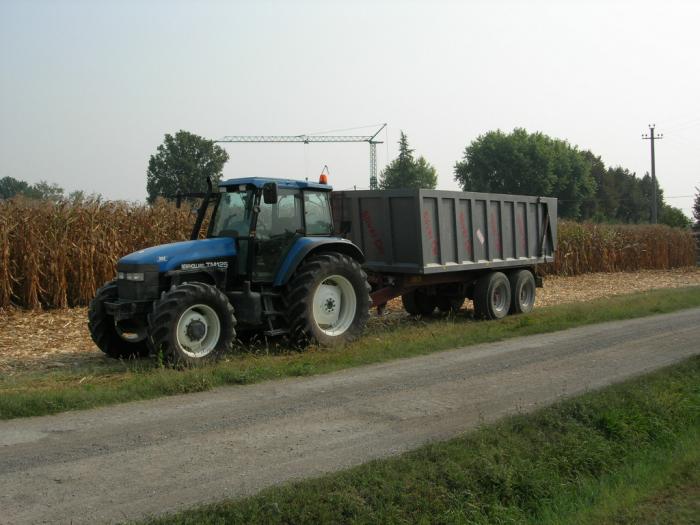 new holland tm125