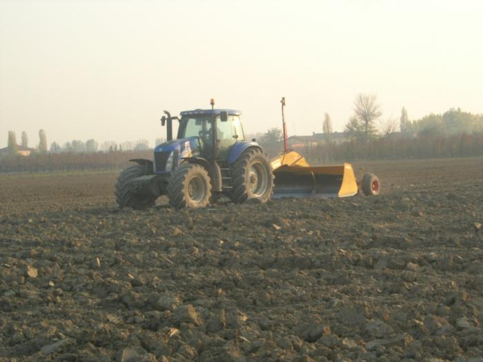 new holland tg285