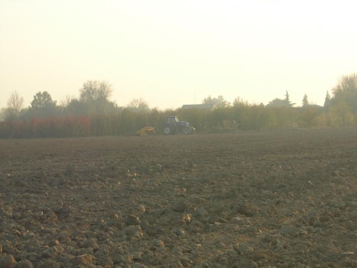 new holland tg285