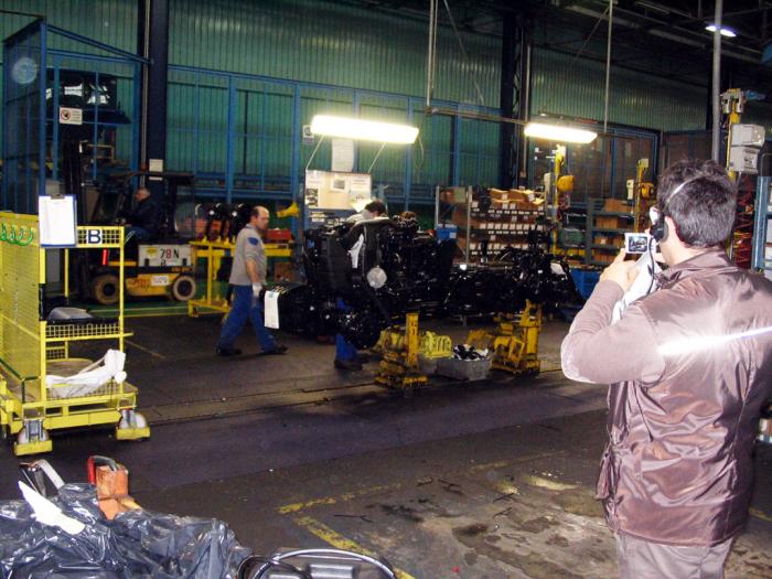 Il carro avanza nella linea 2