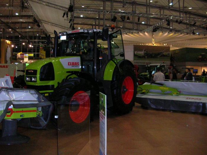 CLAAS Ares 836RZ+ Corto 8550
