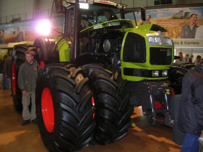 CLAAS Atles 946