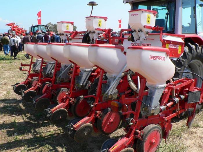 Seminatrice Gaspardo per mais