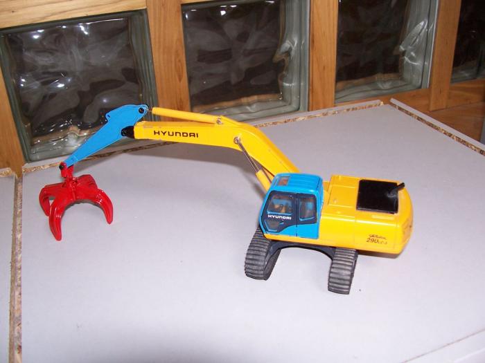 Hyundai 290lc 3 con polipo