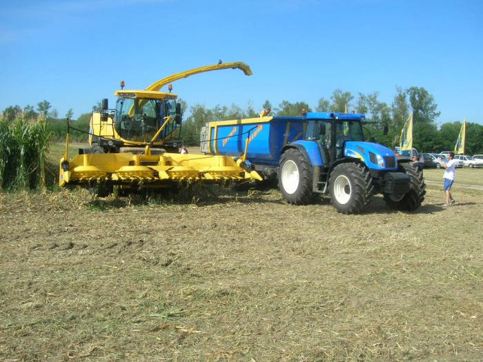 T 7550 con dumper Zaccaria... 03