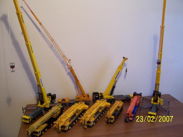 FLOTTA AUTOGRU PRIANO