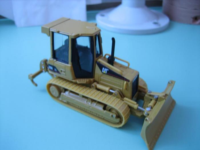Cat D5G
