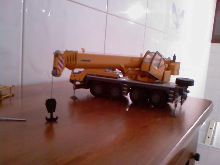 autogru liebherr ltm 1100