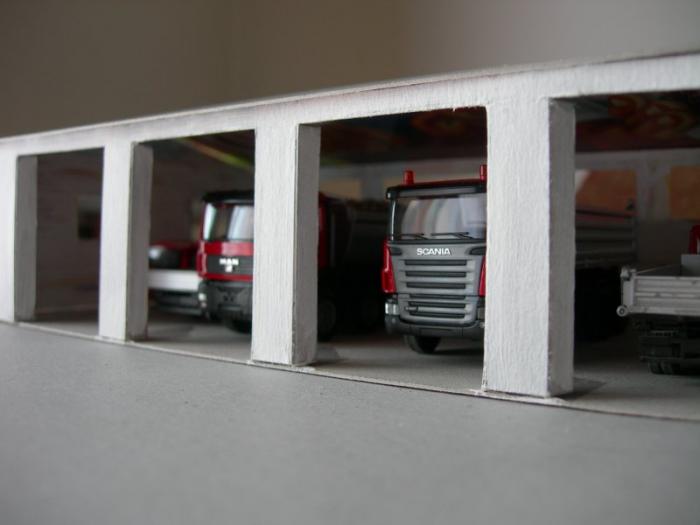 I mezzi in deposito..