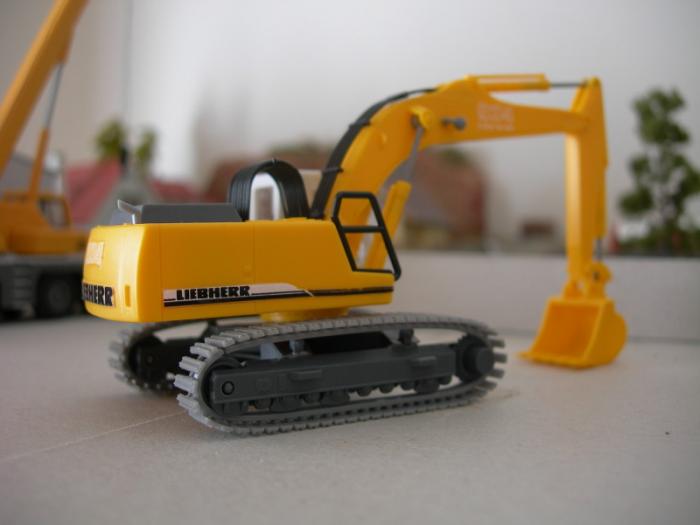 Liebherr R934 Kibri