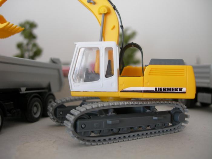 Liebherr R934 Kibri