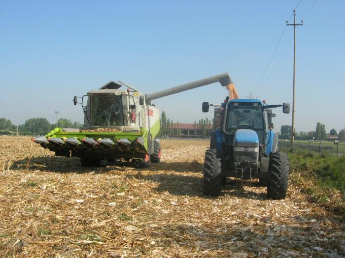 claas lexion 420 e new holland tm125