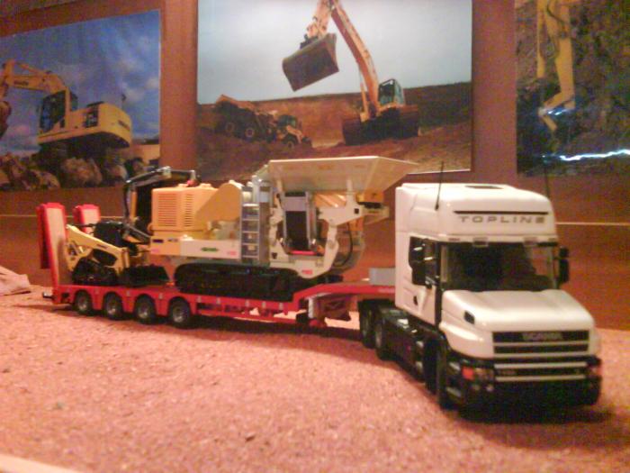 partenza scania cn frantoio e minipala