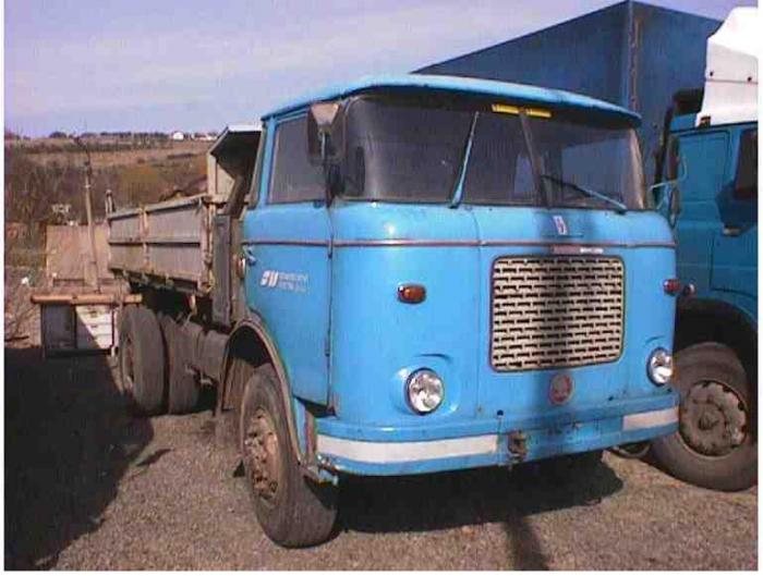 Skoda 706 mts