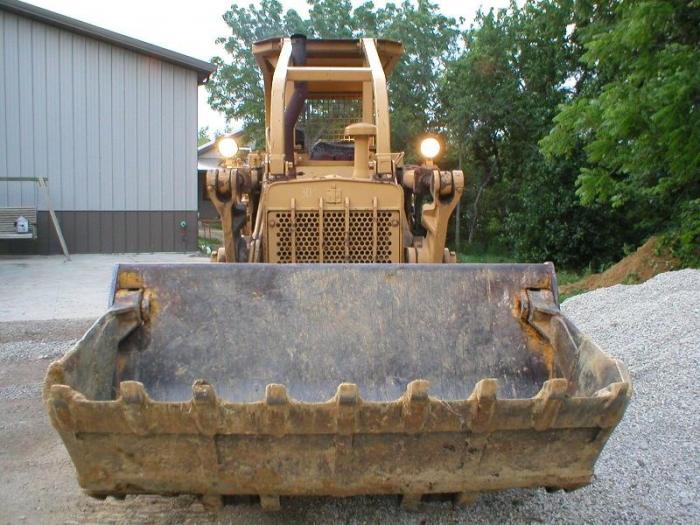 International 175B
