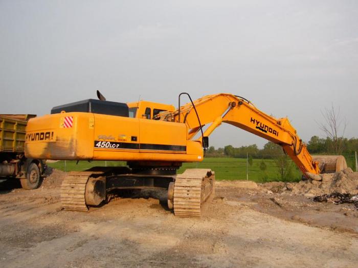 Hyundai 450LC-7