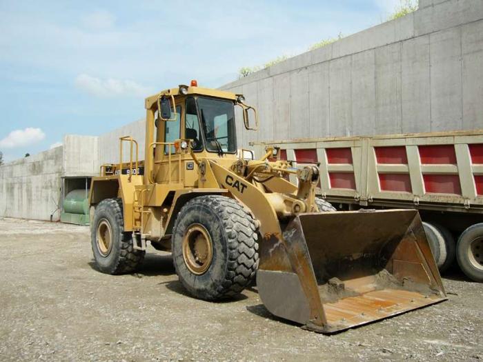 CAT 950E