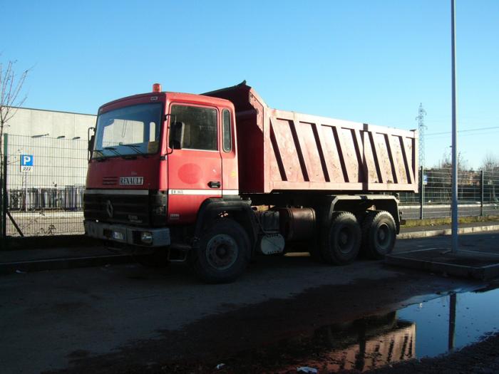 Renault R365