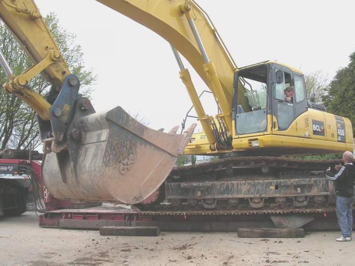 Komatsu PC450