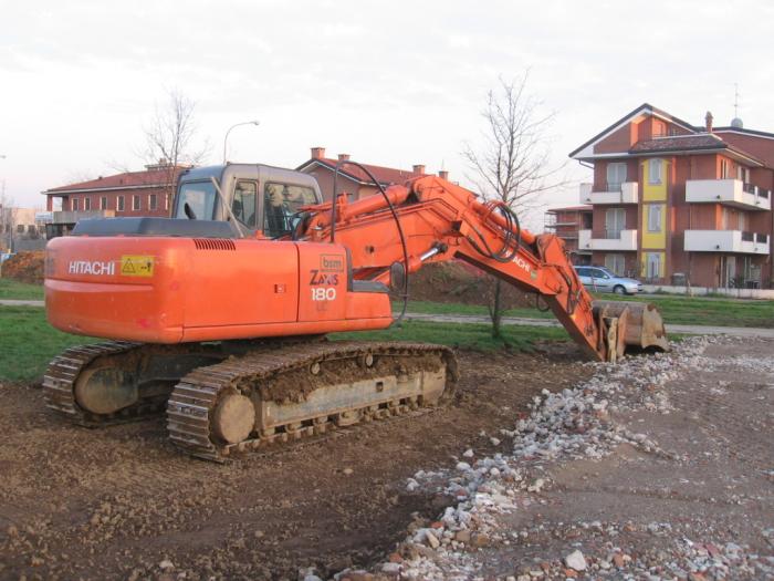 Hitachi Zaxis 180LC