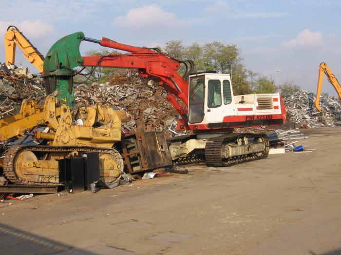 PMI 825HD con cesoia Zato