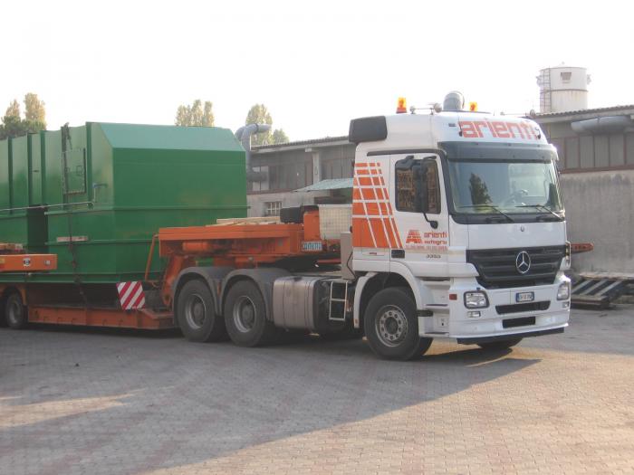 Mercedes-Benz 3355 Arienti