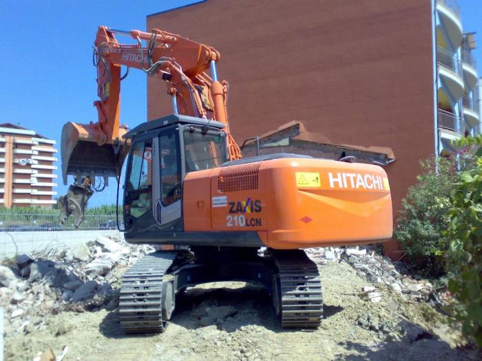 Hitachi Zaxis 210 LCN