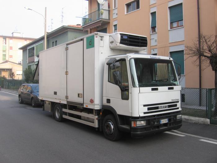Iveco 120EL21
